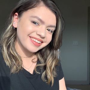 Meet your Posher, Clarissa